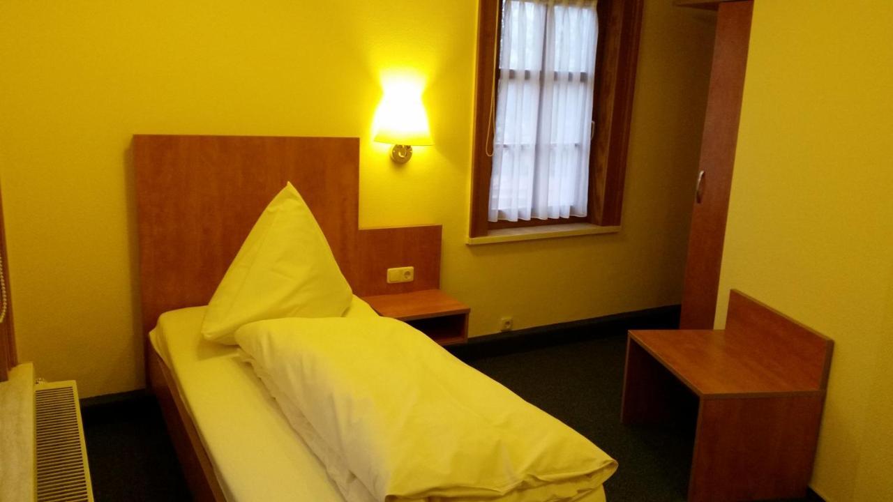 Hotel Thueringer Hof 에블리벤 외부 사진